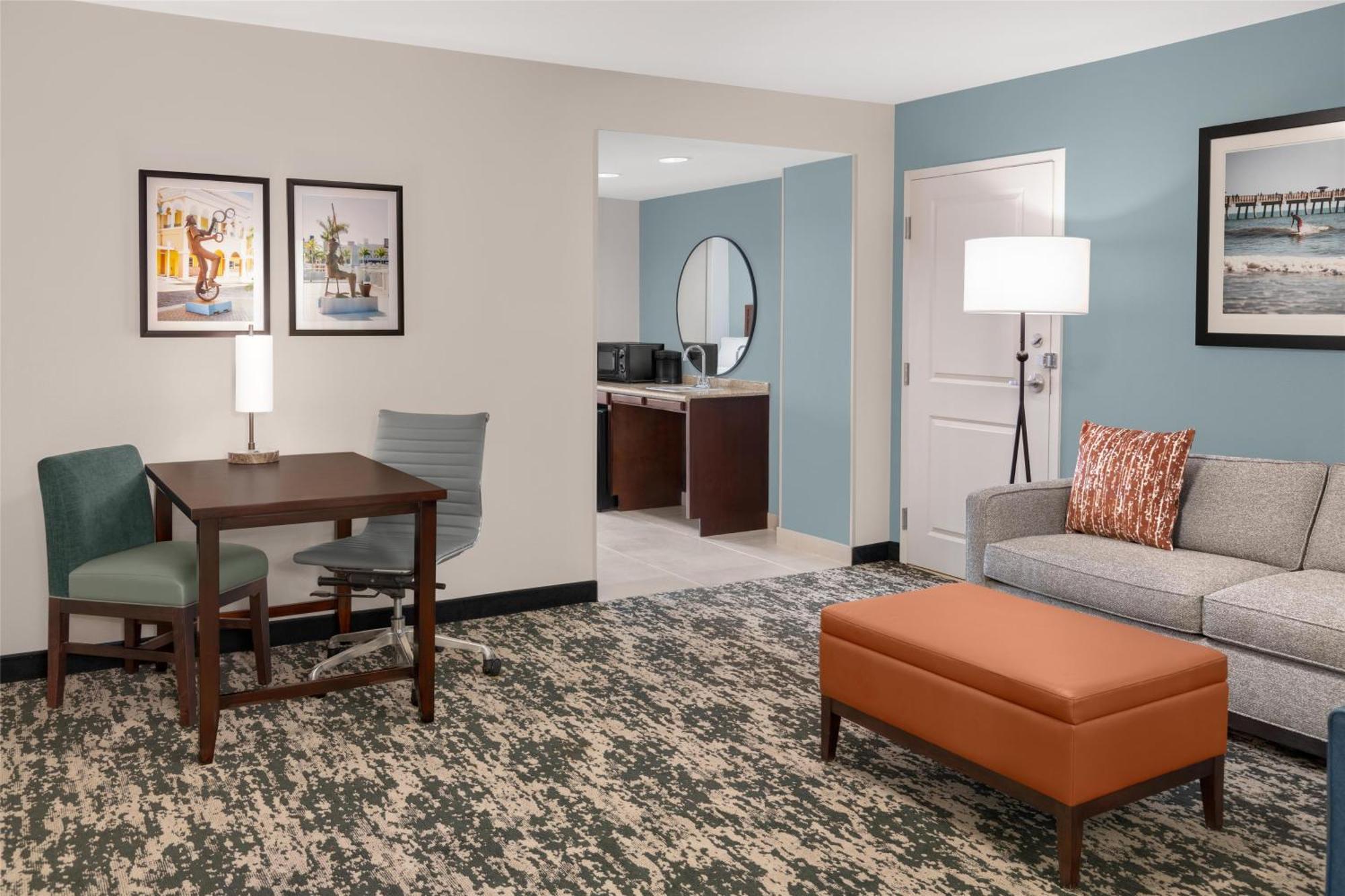 Embassy Suites Fort Myers - Estero Exterior foto